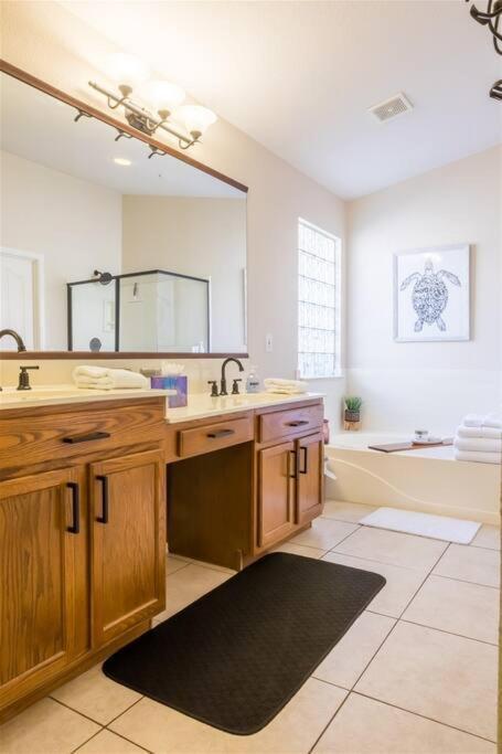 Private Paradise With Pool Heater, Spa, Billiards Avondale Exterior photo