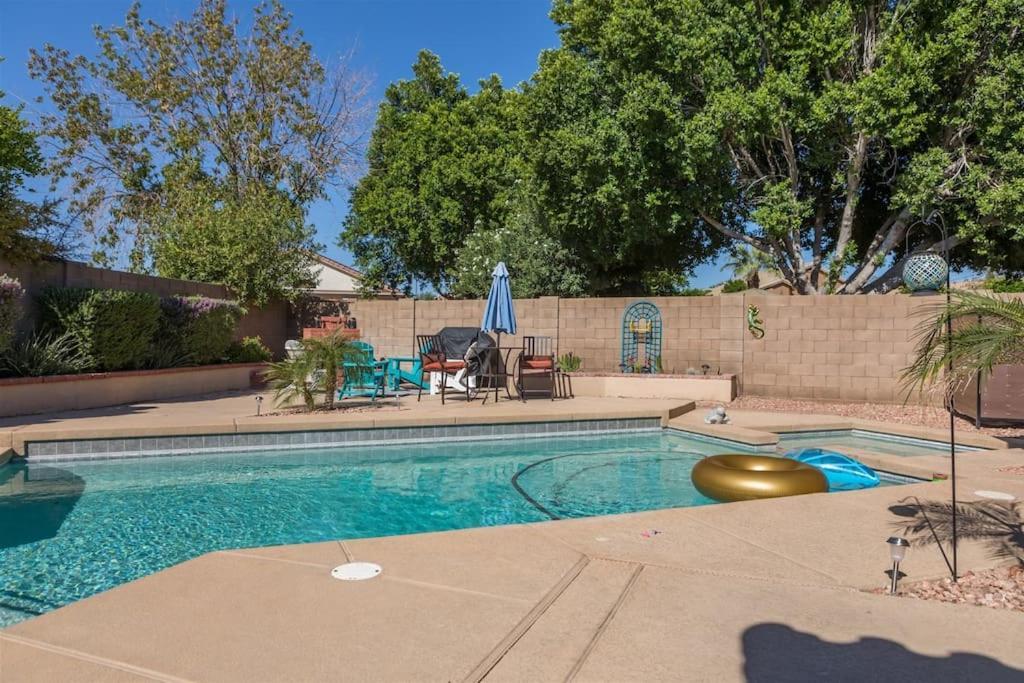 Private Paradise With Pool Heater, Spa, Billiards Avondale Exterior photo
